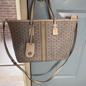 Tory Burch Gemini Link Patterned Beige and Cream Tote